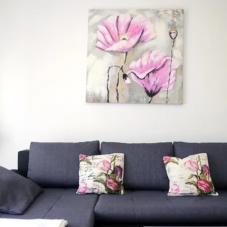 Apartman Adry *